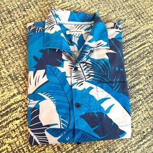 Tommy Bahama Blue and Gray Short-Sleeve Hawaiian Print Shirt - L 🌺